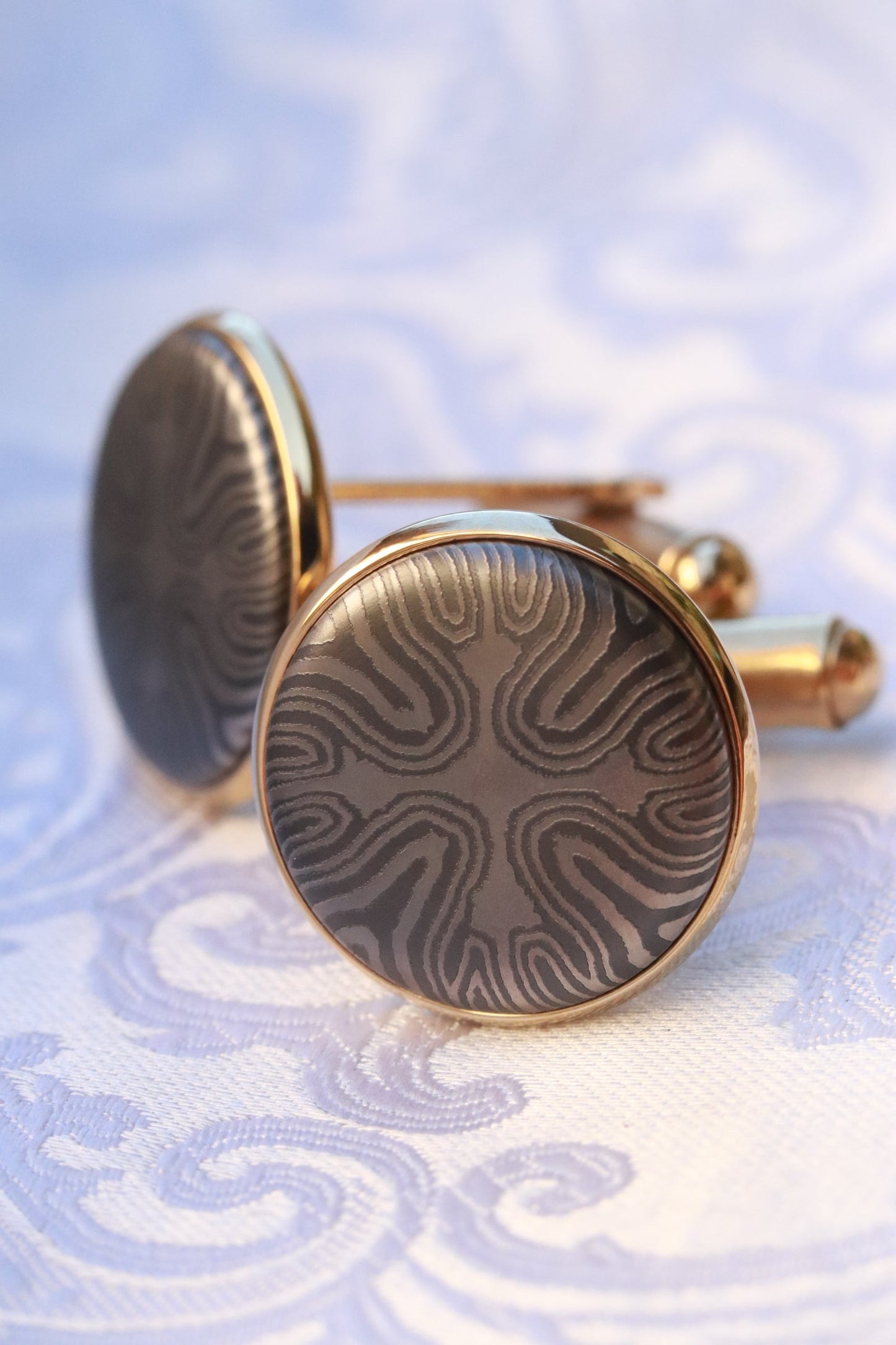 zirconium damascus cufflinks 14k yellow/white gold