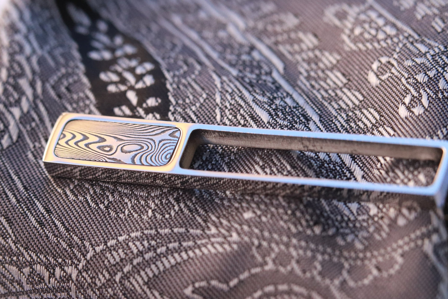 damascus damasteel tie clip woodgrain damascus