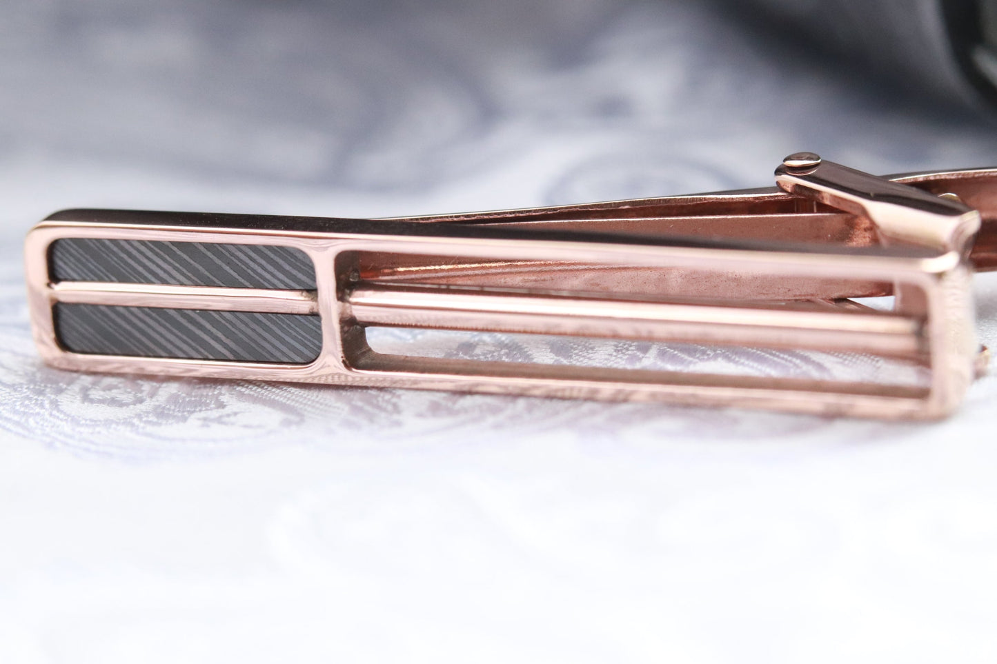 14k rose gold  zirconium damascus tie clip